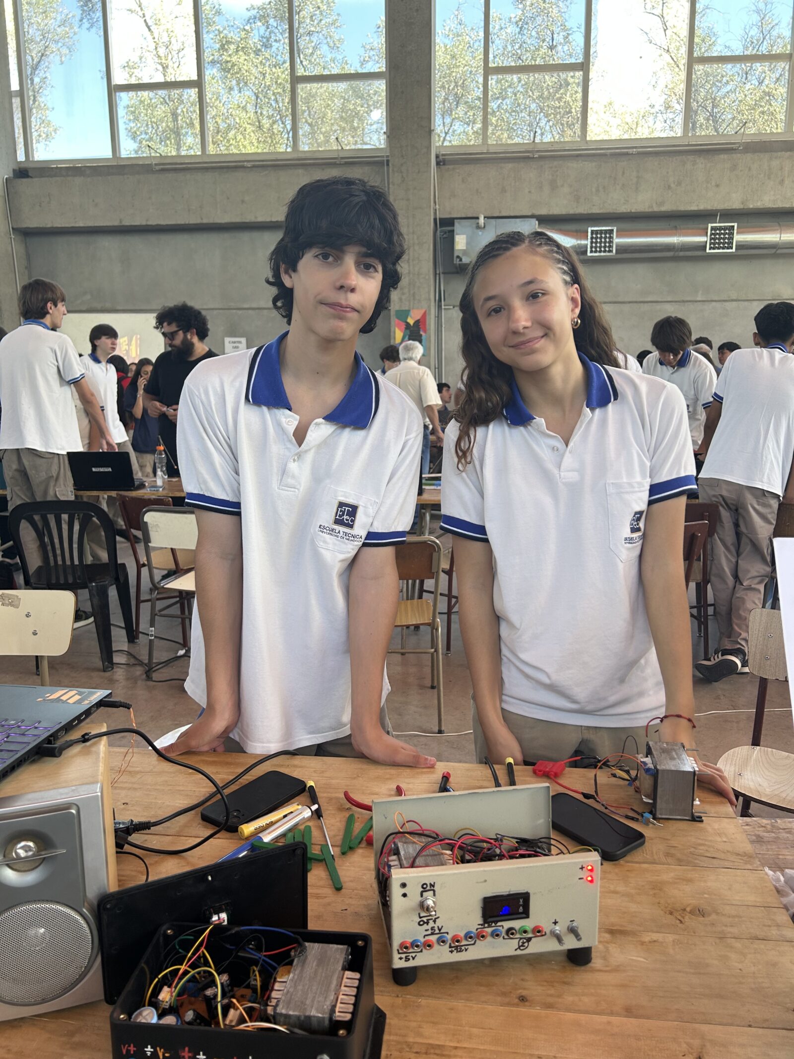 La ETec celebró su Feria de Ciencias y Tecnología 2025: una jornada de ...