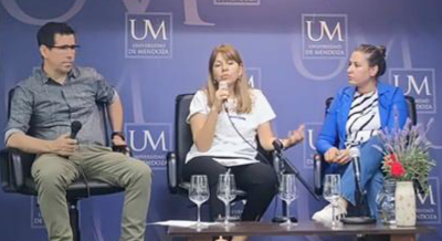 La FCE UM reflexionó sobre ética y formación profesional en conversatorio académico