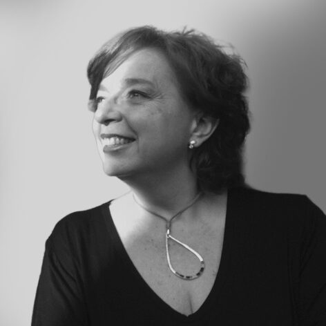 Vicerrectora Dra. Alejandra Sella