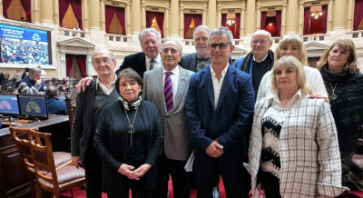 Más de 250 diputados universitarios debatieron un proyecto de ley para prevenir y abordar la ludopatía