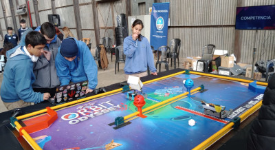 Estudiantes de la ETec UM brillan en la final provincial de la Copa Robótica 2025