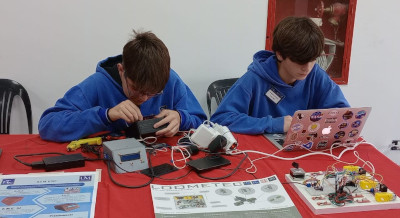 Estudiantes de la ETec UM premiados en el Simposio Argentino de Sistemas Embebidos 2025